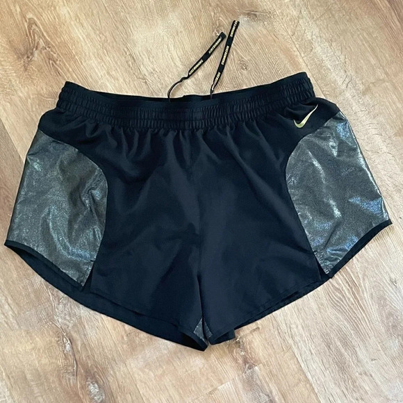 NIKE Women's Clash Tempo Luxe Lined Running Shorts Black Silver Size M - Picture 1 of 9